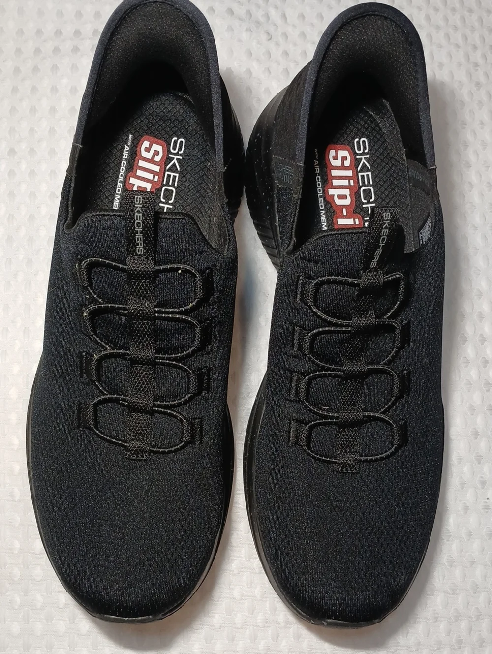 Skechers Ultra Flex 3.0 Right Away Black Slip-On Knit Athletic Loafers Mens 10.5